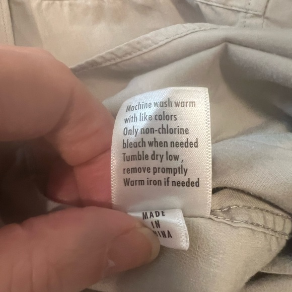 Bespoke Men’s Light Gray Colored Long Sleeve Slim Fit Dress Shirt - Picture 6 of 7